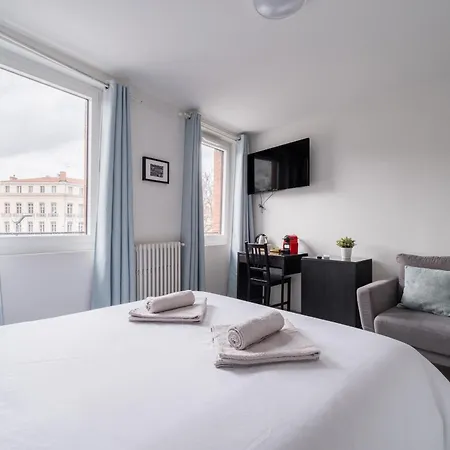 Double Jeu - Magnifique Chambre Sur Les Ramblas Apart-hotel 3*