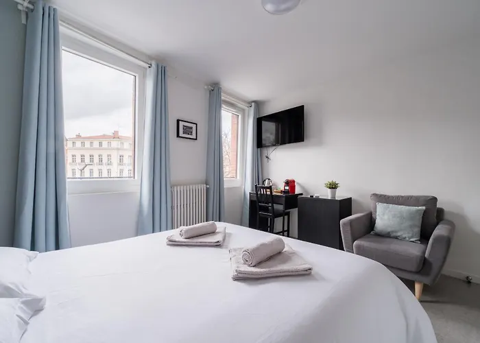 Double Jeu - Magnifique Chambre Sur Les Ramblas Ξενοδοχείο με διαμερίσματα 3*