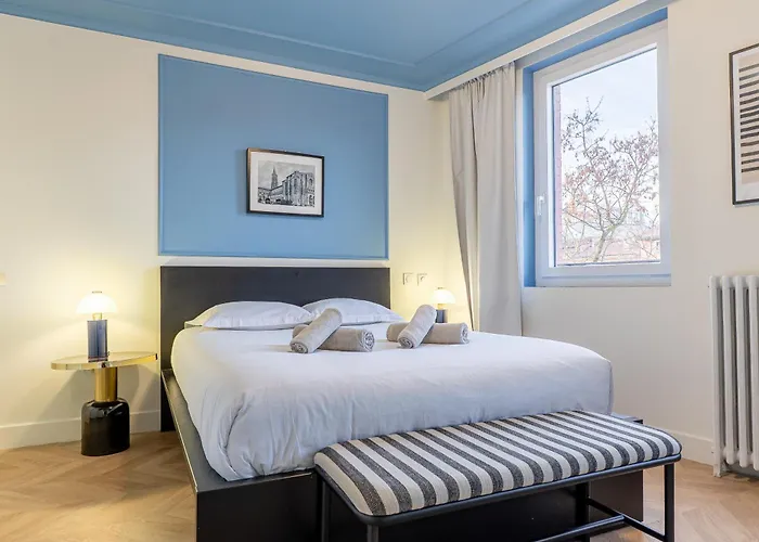 Ξενοδοχείο με διαμερίσματα Double Jeu - Magnifique Chambre Sur Les Ramblas 3*